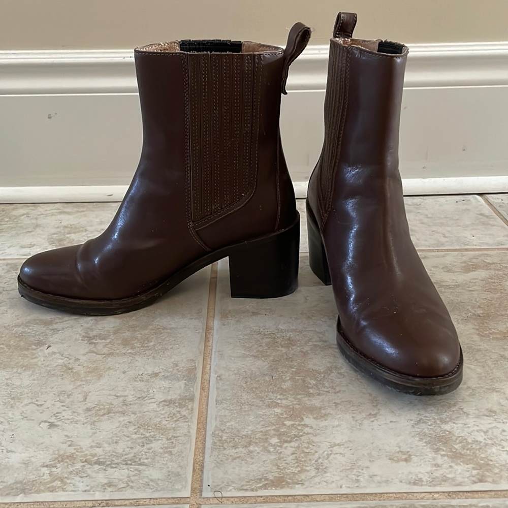 Genuine leather, brown UGG boots with low block heel
